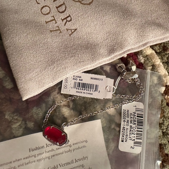 Kendra Scott Red Illusion Bracelet - Picture 2 of 2